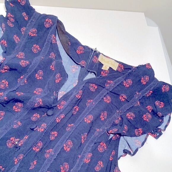 Vintage Mod cloth romper, w/pockets. Navy w/ pink flowers. Mock button front - Picture 6 of 7
